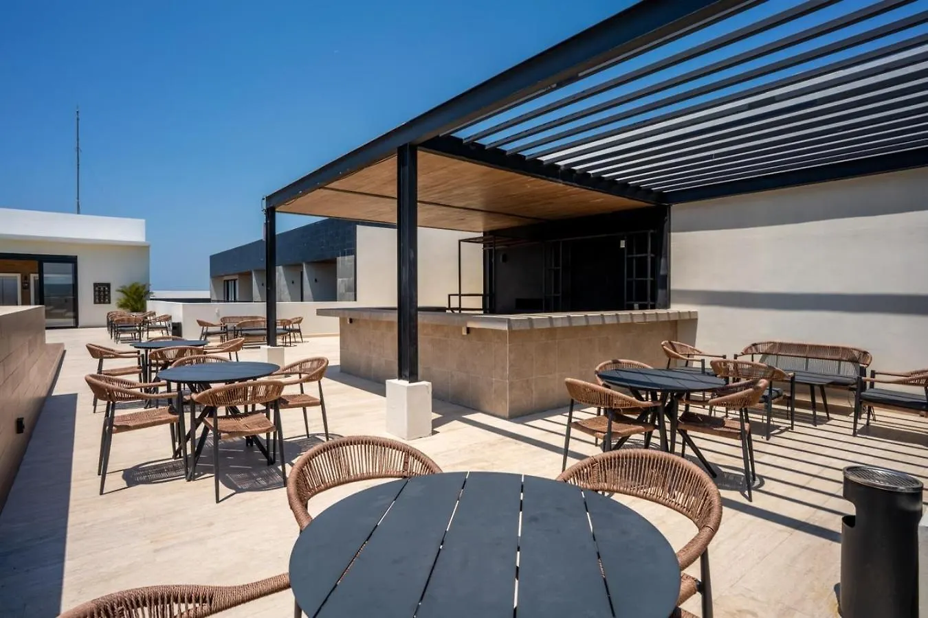 Cozy & Central Apt W/ Rooftop Infinity Pool & Gym Playa del Carmen 0*,