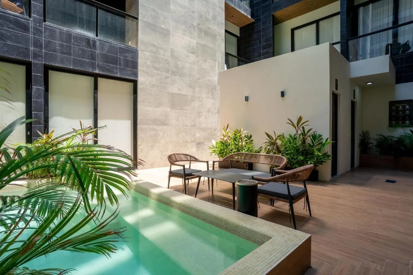 Apartamento Cozy & Central Apt W/ Rooftop Infinity Pool & Gym Playa del Carmen